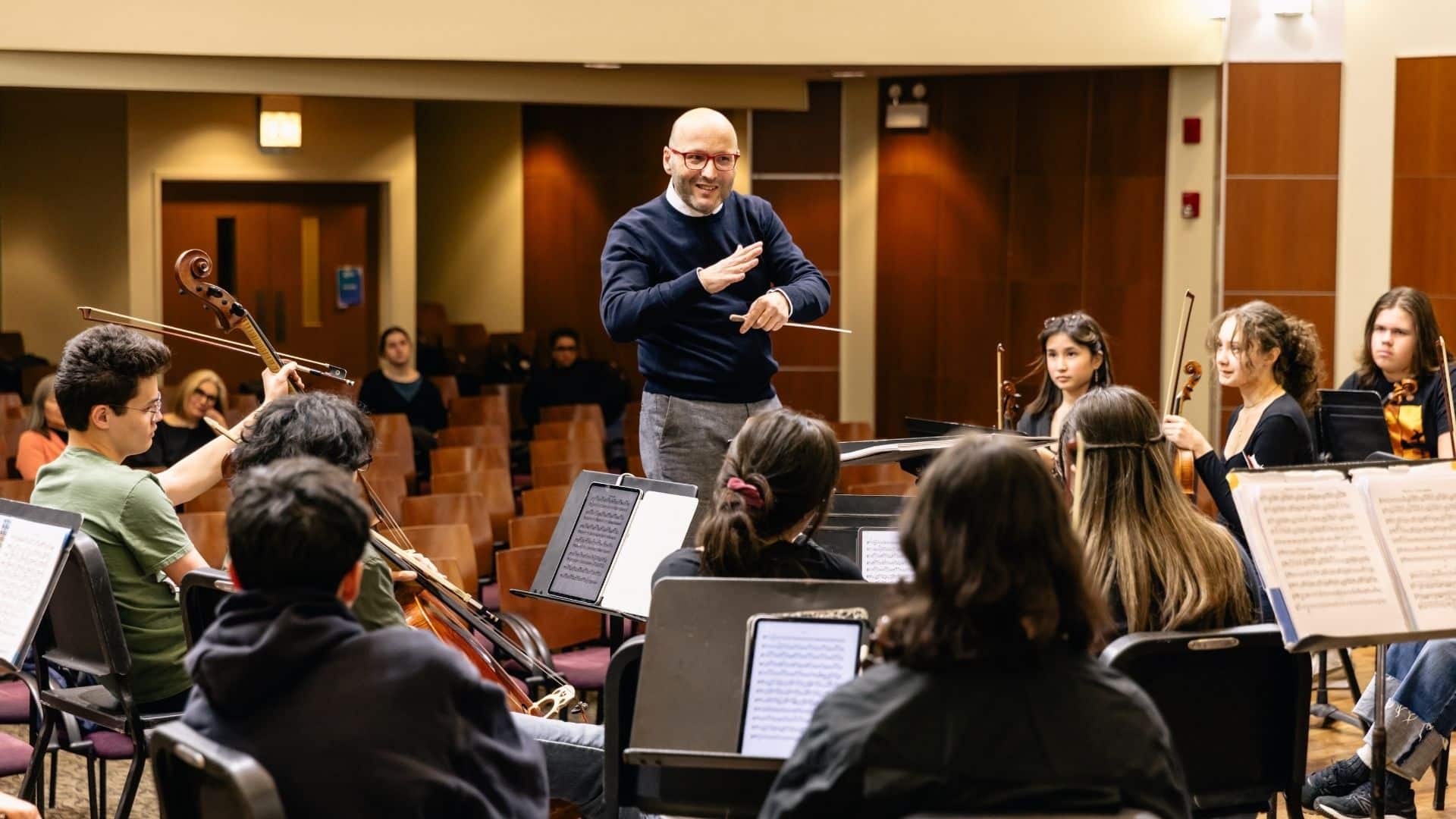 Enrique Mazzola conducts Merit Philharmonic.