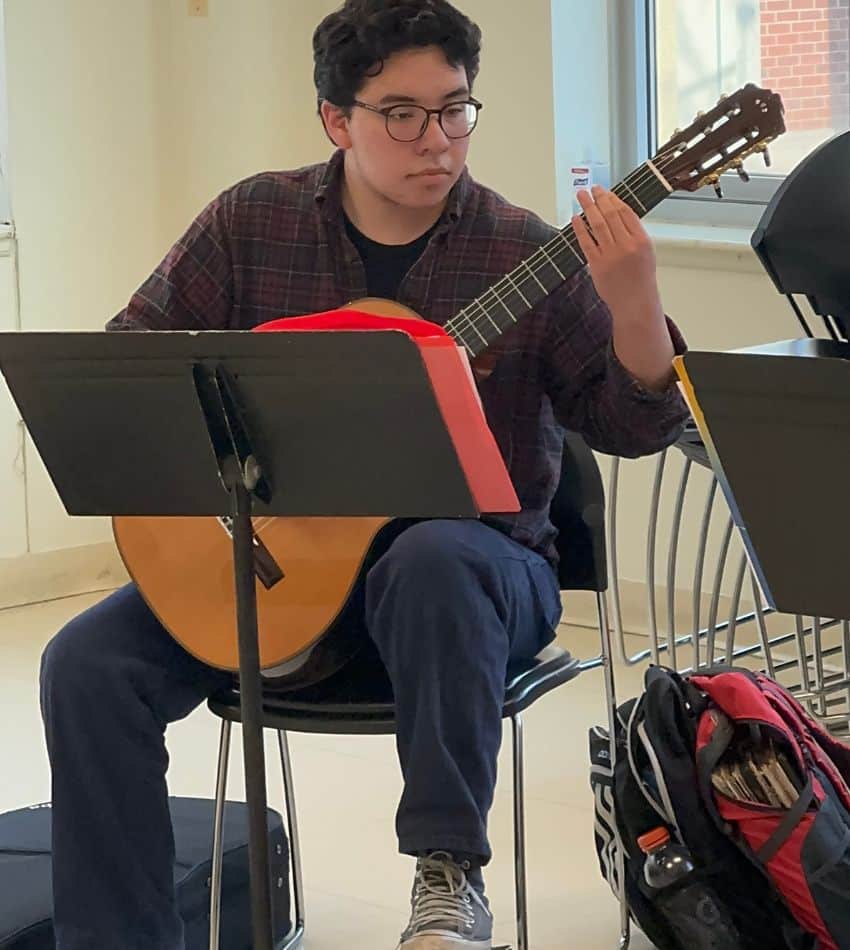 guitarnivore story